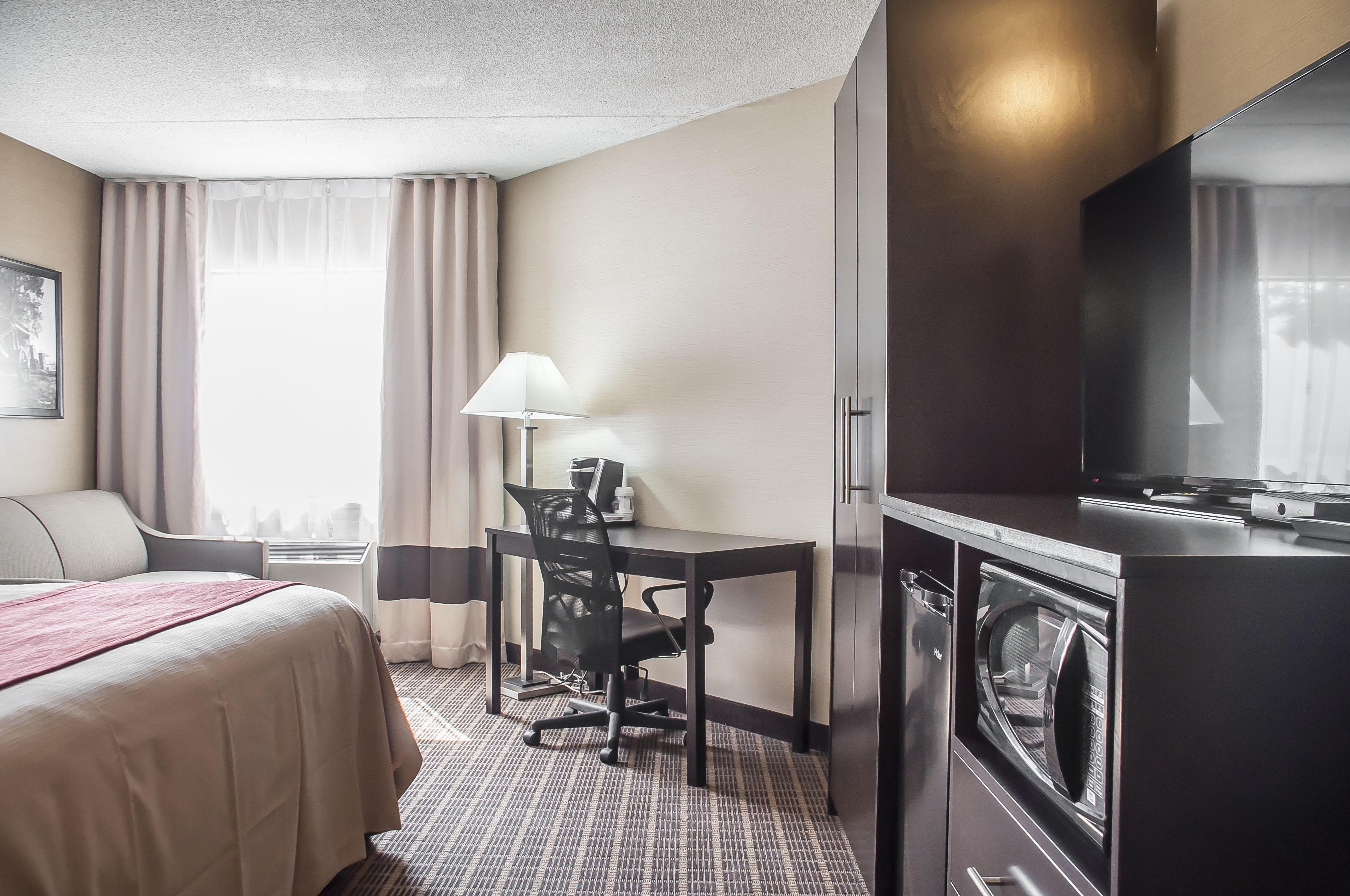Comfort Inn Fort Erie Exterior photo